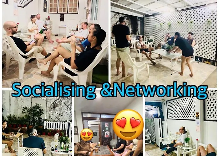Ree House-asoke Bts 3* Bangkok